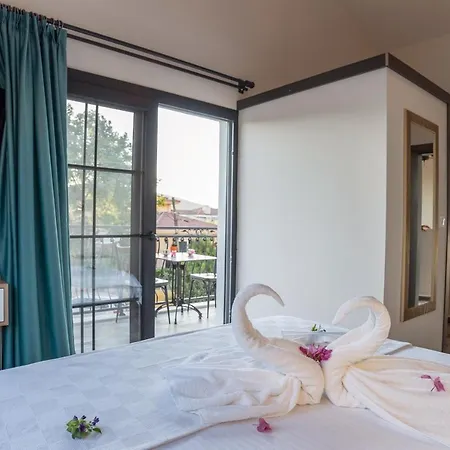 Juliet Hotel *