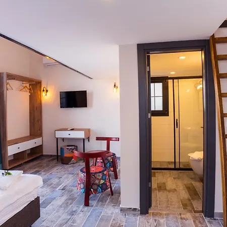 Juliet アラカティ