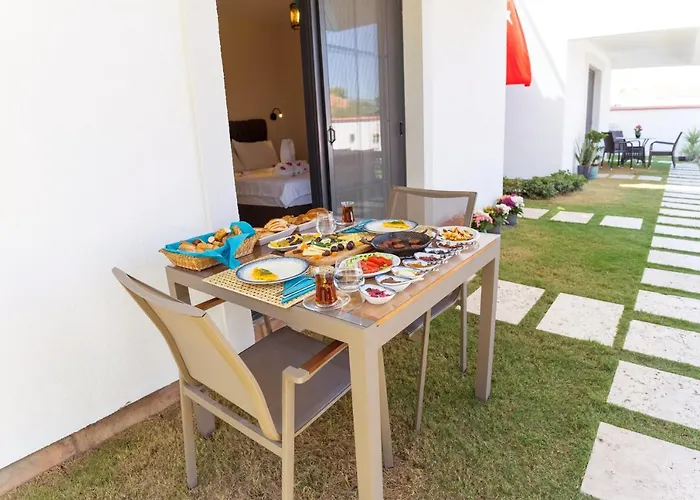 Julıet Alaçati * Alaçatı