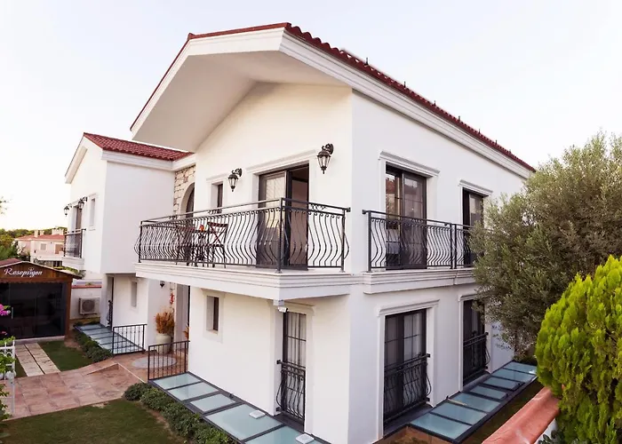 Julıet Alaçati